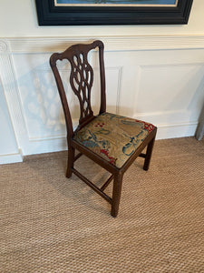 A fine George III side chair in the manner of Chippendale