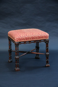 ‘chinese Chippendale’ Cluster Leg Tool Of Superb Colour.