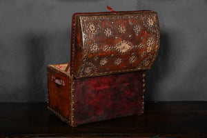 Ottoman Empire Leather Domed Grand Tour Box With Original Lining