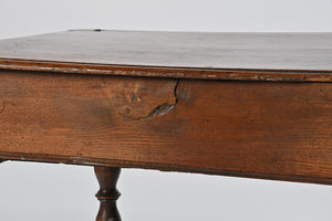 William & Mary Oak Side Table (Circa 1690)