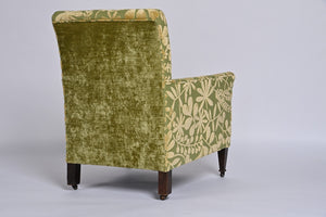 Roaring 20s Jazz age armchair on castors