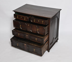 William & Mary Chest of drawers