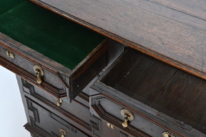 William & Mary Chest of drawers