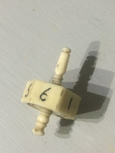 Napoleonic Bone Gambler's Spinning Dice / Spinning Top