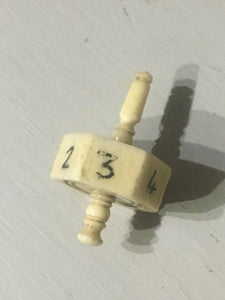Napoleonic Bone Gambler's Spinning Dice / Spinning Top